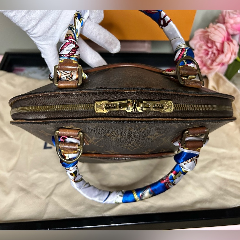 Authentic Louis Vuitton Eclipse Monogram - image 3